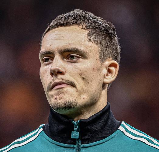 詹俊：枪手本季将冲击英超防守记录！防线替补深度足够能轮换休息