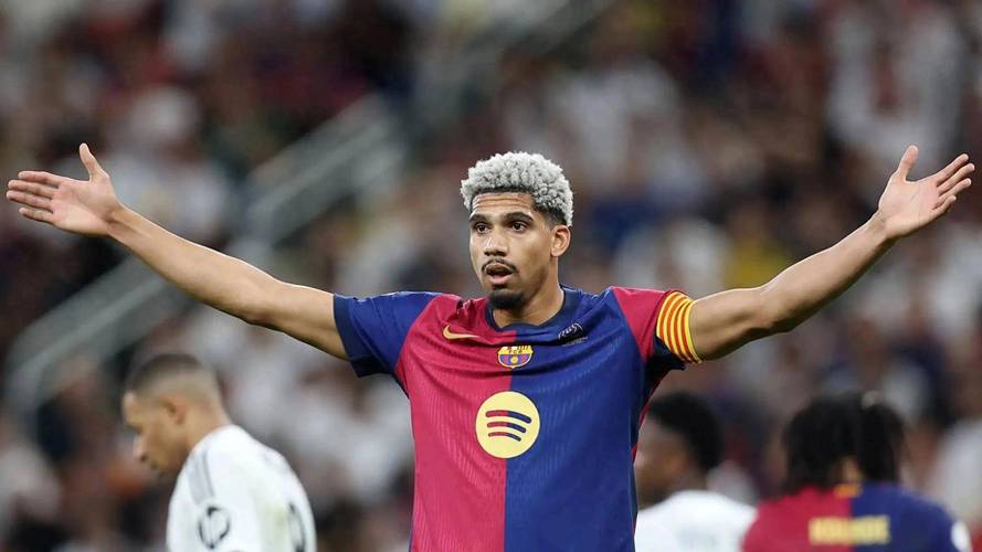 185场！阿劳霍位列巴萨南美籍出场榜第11，距内马尔仅1场之遥