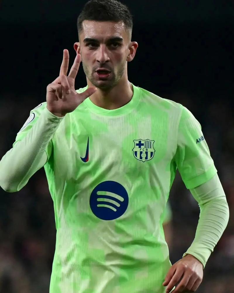 巴萨进攻端球员本赛季数据：拉什福德6球5助、亚马尔4球5助