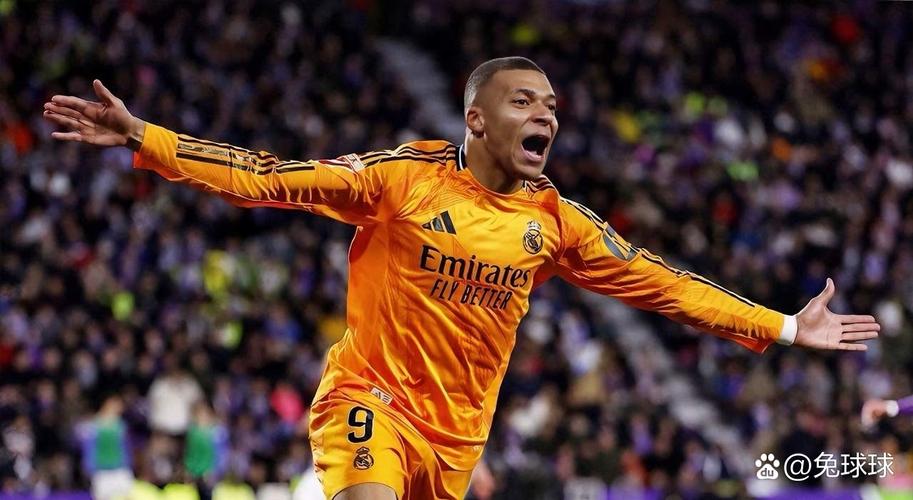 详细阅读:伊萨克1球😳姆巴佩本赛季打进18球,利物浦4大前锋加起来16球 伊萨克1球😳姆巴佩本赛季打进18球,利物浦4大前锋加起来16球