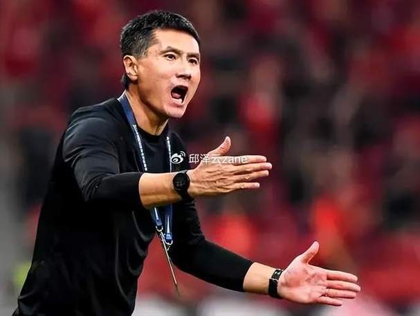 详细阅读:粤媒:9年德国足球洗礼和沉淀,让邵佳一跳出了传统土帅思维局限 粤媒:9年德国足球洗礼和沉淀,让邵佳一跳出了传统土帅思维局限