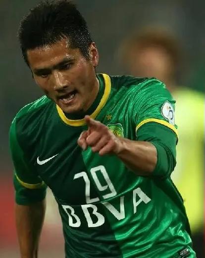 详细阅读:金灿荣谈邵佳一:中国足球的进步,归根结底还得靠中国人自己 金灿荣谈邵佳一:中国足球的进步,归根结底还得靠中国人自己